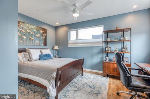 1112 17 St, Philadelphia PA 19146-4717 exterior