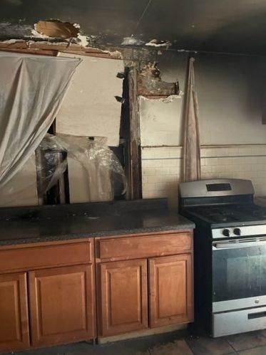 8138 Hermitage Ave, Chicago IL 60609-3810 exterior