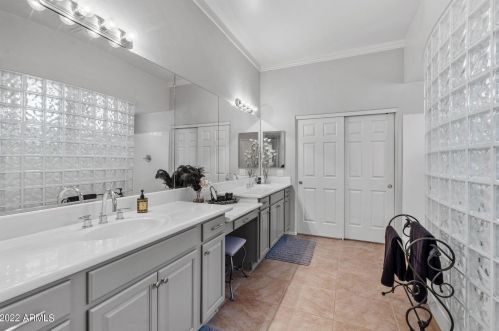 2425 Barbie Ln, Phoenix AZ  85085-5004 exterior