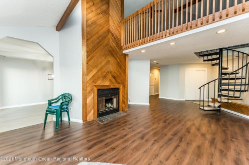 38 Hidden Hbr Dr, Point Pleasant Beach NJ 08742-4841 exterior