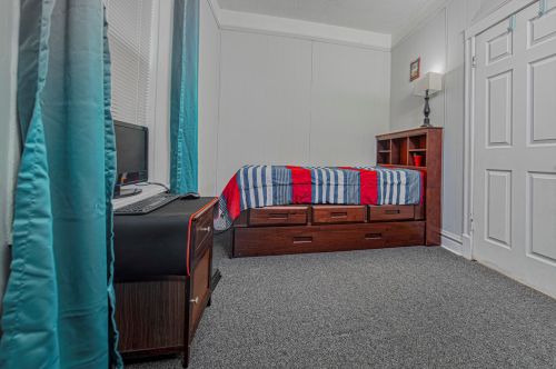 4706 13th St, Chicago IL 60804-1507 exterior