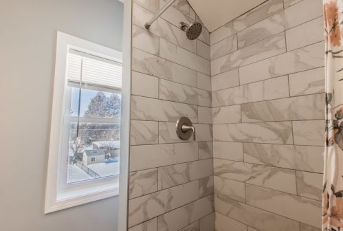 2242 15 Ave, Broadview IL 60155-4006 exterior