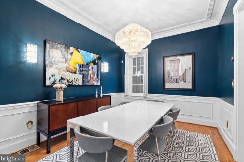 1528 Swann St, Washington DC 20009-5535 exterior