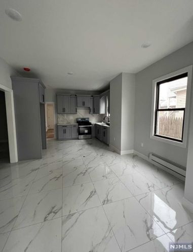 596 25th St, Paterson NJ  07514-2510 exterior