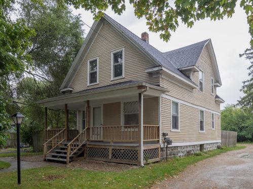 734 Egleston Ave, Kalamazoo, MI 49001-3867