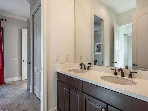 16725 Cabreo Dr, Naples FL 34110-3271 exterior