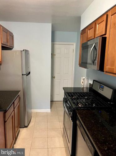 11930 Andrew Ct, Silver Spring MD 20902-1151 exterior