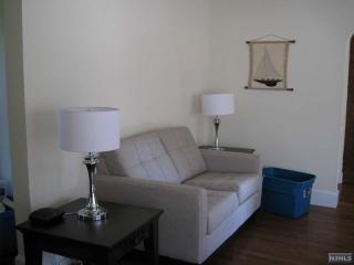 891 Prince St, Teaneck NJ  07666-4412 exterior