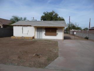 1526 Tamarisk St, Phoenix AZ  85041-2242 exterior