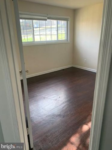 11718 Veirs Mill Rd, Silver Spring MD 20906-4507 exterior