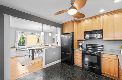 524 Mifflin Ave, Pittsburgh PA 15221-3276 exterior