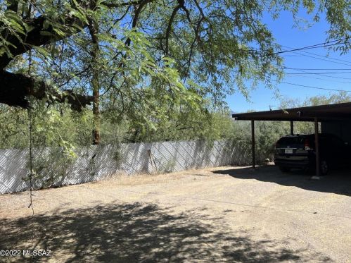 3241 Monte Vis Dr, Tucson AZ 85712-1630 exterior