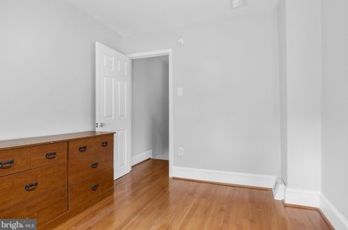 116 Fowler Ave, Tavistock NJ 08033-1336 exterior