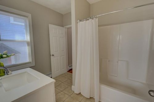 136 Ohio Ave, Providence RI  02905-4304 exterior