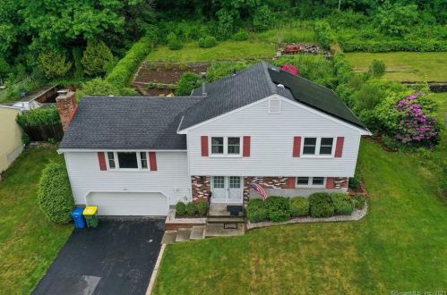 181 Ardsley Rd, Waterbury, CT 06708-1878