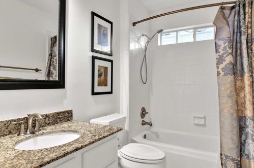 3710 Clover Vly Dr, Humble TX exterior