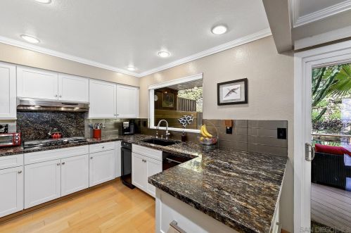 6367 Caminito Estrellado, San Diego CA 92120-3022 exterior