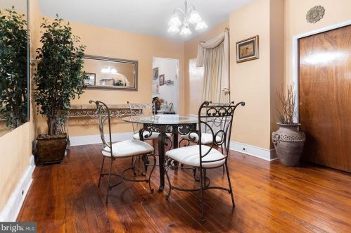 2015 17 St, Philadelphia PA 19121-2341 exterior