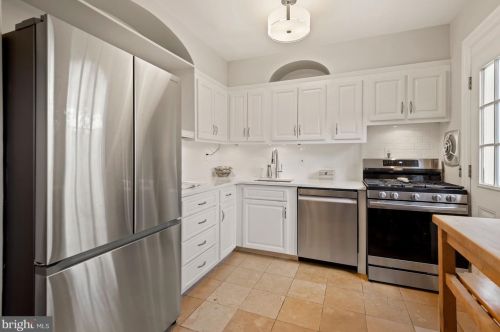 2409 Seminary Rd, Silver Spring MD 20910-1354 exterior