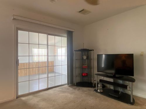 8956 Oak St, Boynton Beach FL 33436-2333 exterior