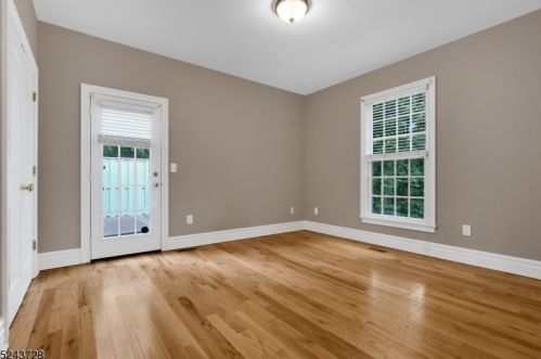 2 Caruso Ct, Bridgewater NJ 08807-2149 exterior