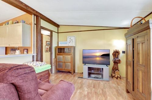 121 Islamorada Ln, Naples FL 34114-8443 exterior