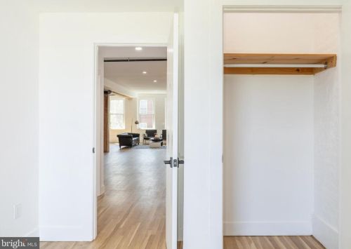 2218 Emerald St, Philadelphia PA 19134-2505 exterior