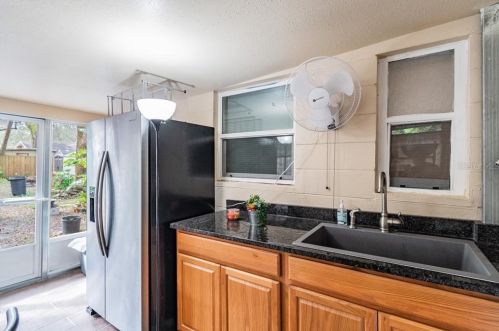 1603 Henry Ave, Tampa FL 33603-1110 exterior