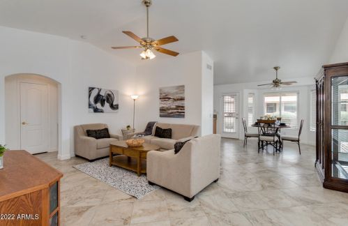 1452 Torrey Pines Ln, Chandler AZ  85249-4234 exterior