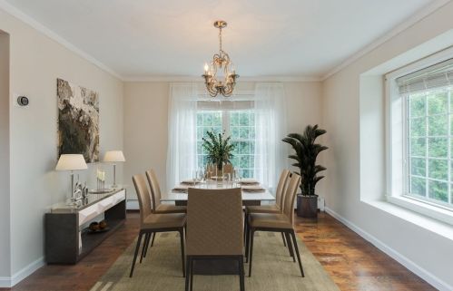 4 Devinne Dr, Concord NH 03301-5900 exterior