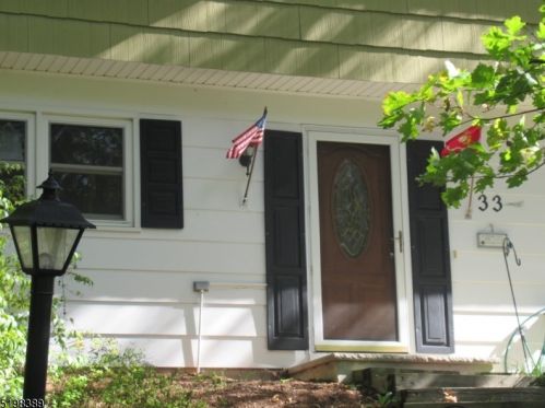 33 Lounsberry Hollow Rd, Wantage, NJ 07461-4916