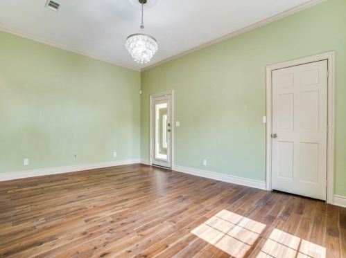 912 8th St, Dallas TX  75208-5063 exterior