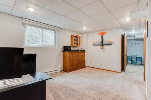 8221 Cleadis Ave, South Saint Paul MN 55076-3321 exterior