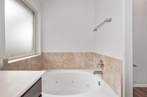 3034 Fitzgerald Dr, Montgomery TX 77356-8950 exterior