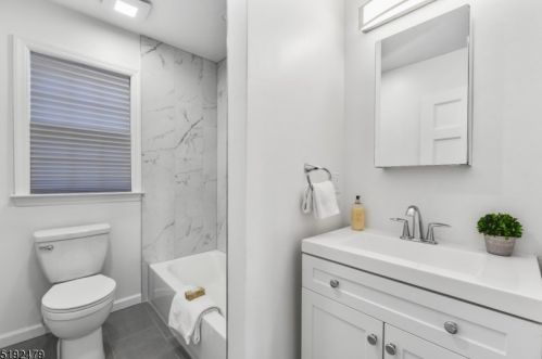 77 Durand Rd, Maplewood NJ 07040-2103 exterior