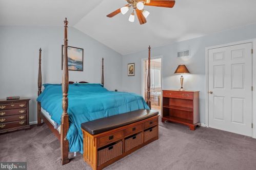 2819 Lee Dr, Jamison PA 18929-1047 exterior