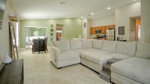 1780 Leafy Rd, Fort Pierce FL  34953-1355 exterior