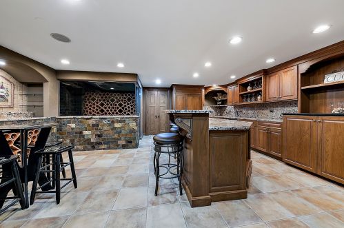 184 South St, Elmhurst IL  60126-4000 exterior