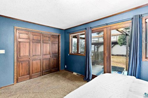 2701 13 St, Duluth MN 55806-1114 exterior