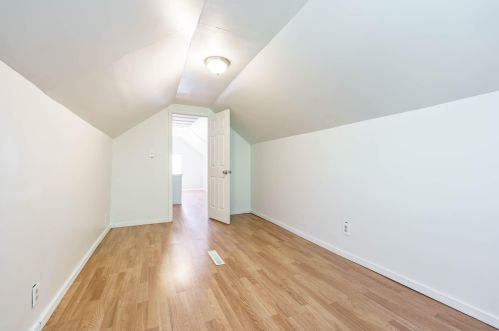 2206 Frst Dr, Kalamazoo MI 49002-6442 exterior