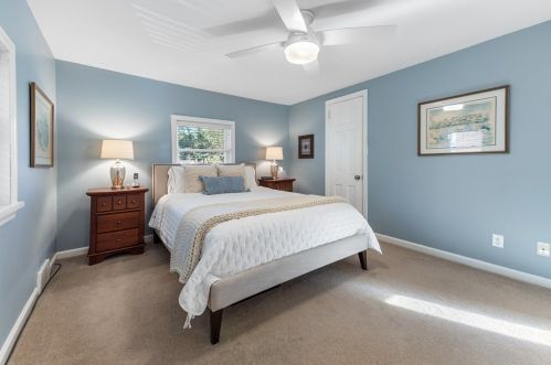 932 Meadowcroft Ave, Pittsburgh PA 15216-1119 exterior