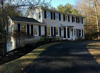 10 Elizabeth Ann Dr, Providence, RI 02919-1221