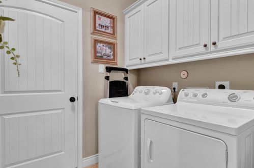 8702 Malardcrest Dr, Humble TX 77346-8106 exterior