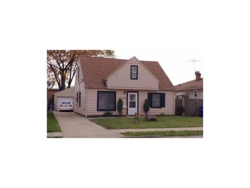 13705 Sprecher, Cleveland OH  44135-5071 exterior