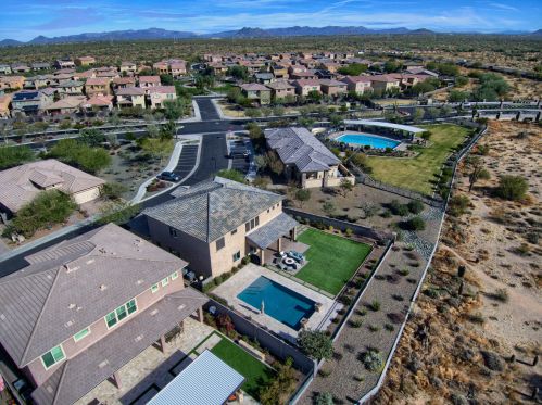 22925 46 St, Phoenix AZ 85050 exterior