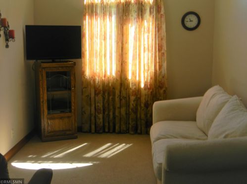 402 7th Ave, South Saint Paul, MN 55075-2506