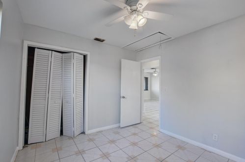 113 Atlantic Dr, Boynton Beach FL 33435-1612 exterior