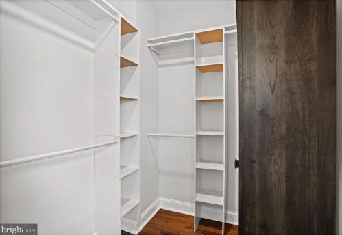 3210 Park Pl, Washington DC  20010-2529 exterior