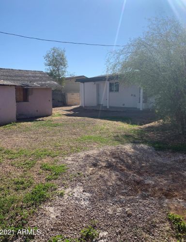 1332 Chambers St, Phoenix AZ 85040-4106 exterior