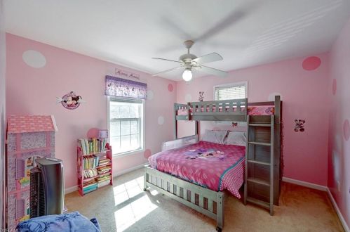 210 Leawood Cir, Naples FL 34104-4133 exterior